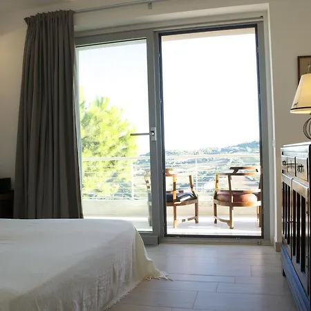 Domus Petrae -