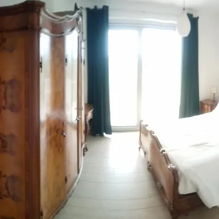 Bed & Breakfast Domus Petrae - Tipaldi