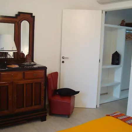 Domus Petrae - Tipaldi 3*